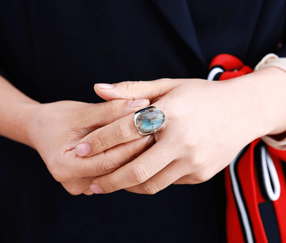 Bague Bohème en Labradorite Naturelle