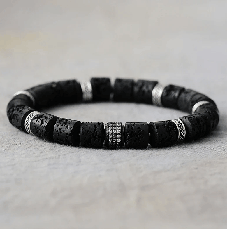 Bracelet en Pierre de Lave avec Roue Symbolique
