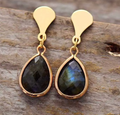 Boucles d'Oreilles Goutte en Labradorite Naturelle – Reflets Mystiques