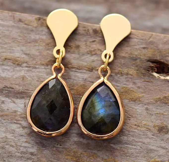 Boucles d'Oreilles Goutte en Labradorite Naturelle – Reflets Mystiques