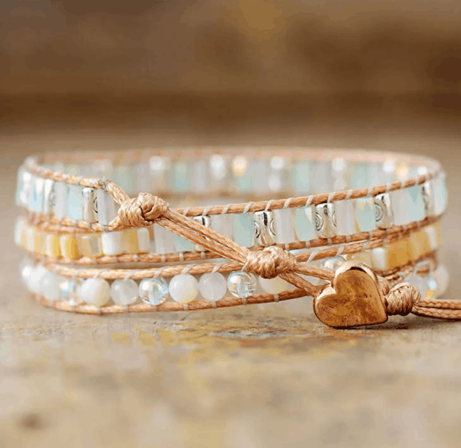 Bracelet Enroulé Éclat Céleste en Pierre de Lune
