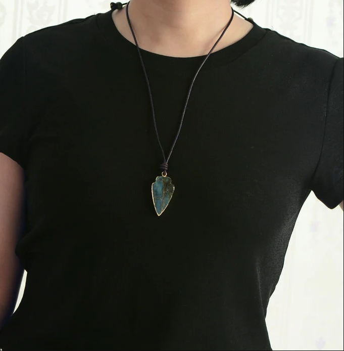 Collier Bohème en Labradorite Naturelle – Fait Main