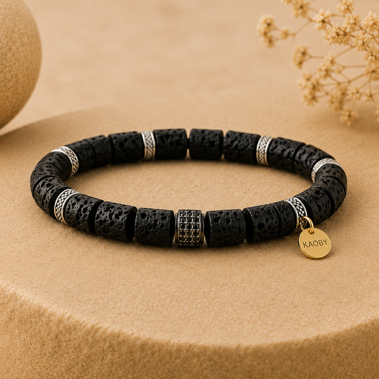 Bracelet en Pierre de Lave avec Roue Symbolique
