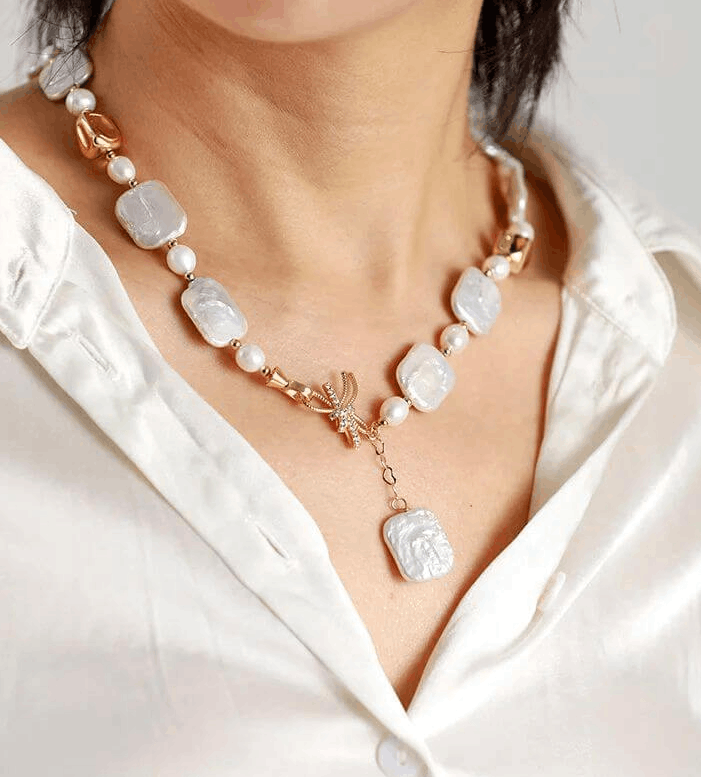 Collier Ras du Cou en Perles d’Eau Douce