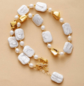 Collier Ras du Cou en Perles d’Eau Douce