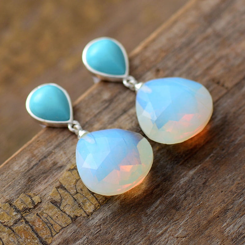 Boucles d’Oreilles Goutte d’Eau en Cristal – Élégance Intemporelle