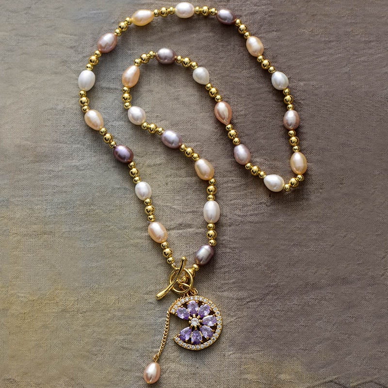 Collier Lariat en Perles d’Eau Douce & Pendentif Fleur en Zircon Plaqué Or